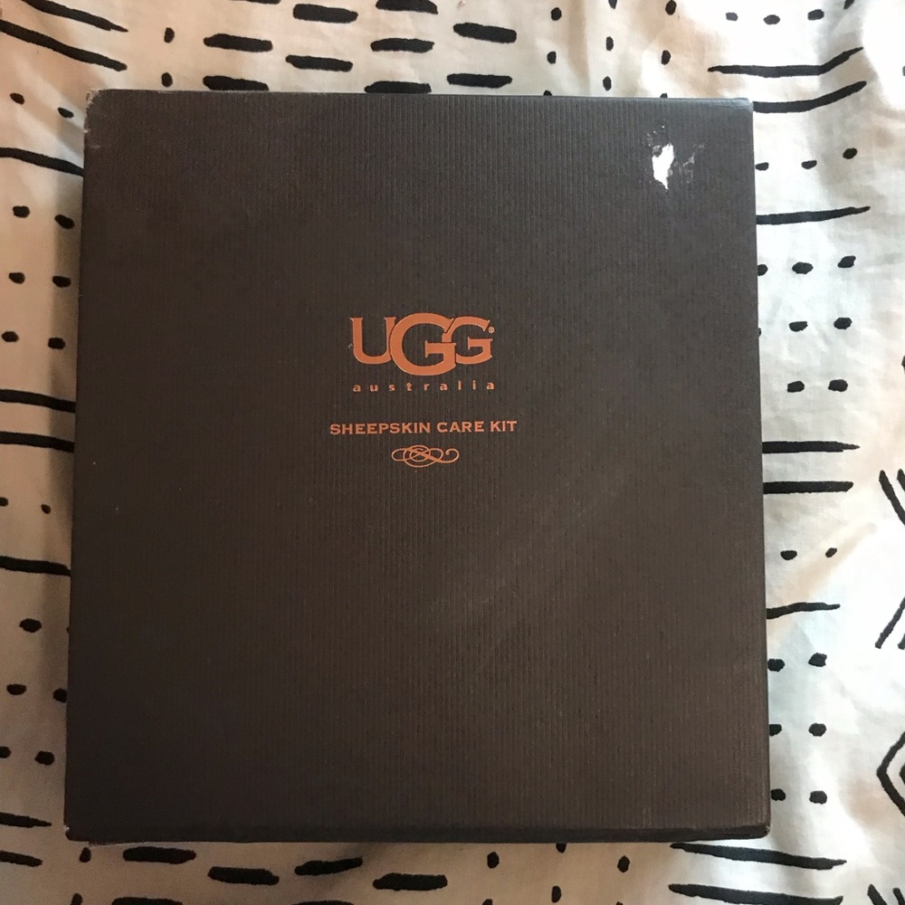 UGG cleaning kit
